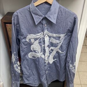 Vintage Raw7 Men's Blue Button Down Shirt with White Embroidery All Over